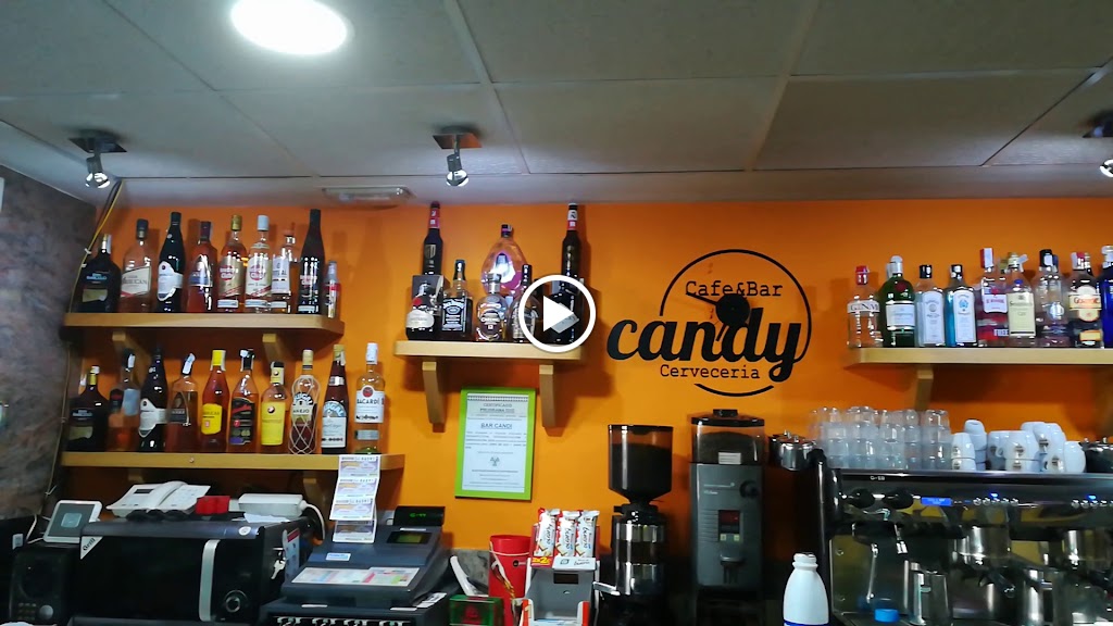 Cafe Bar Candi — Ambiente
