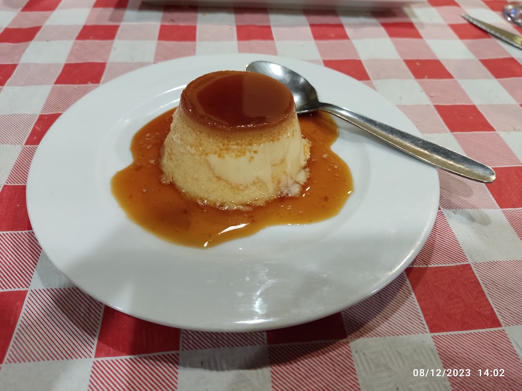 Bar Restaurante Los Leales — Comida y bebida