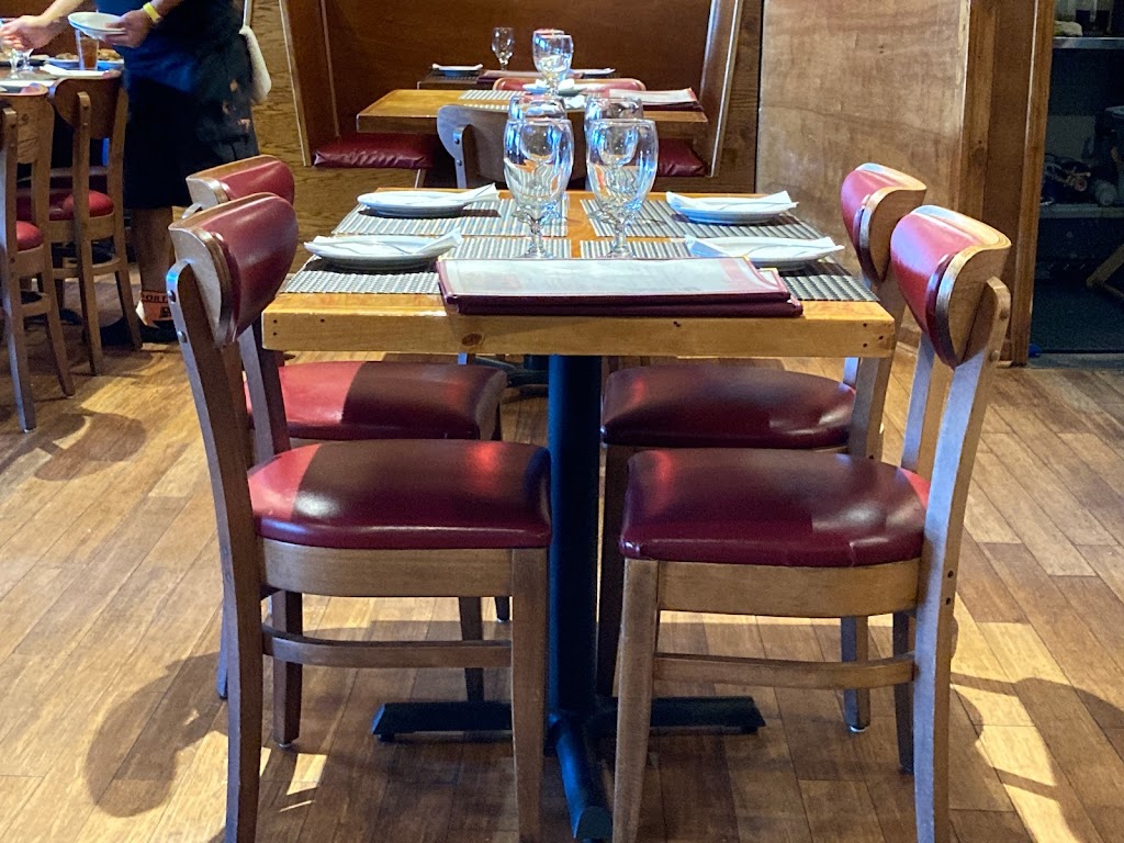 Mango Tree Thai Cafe