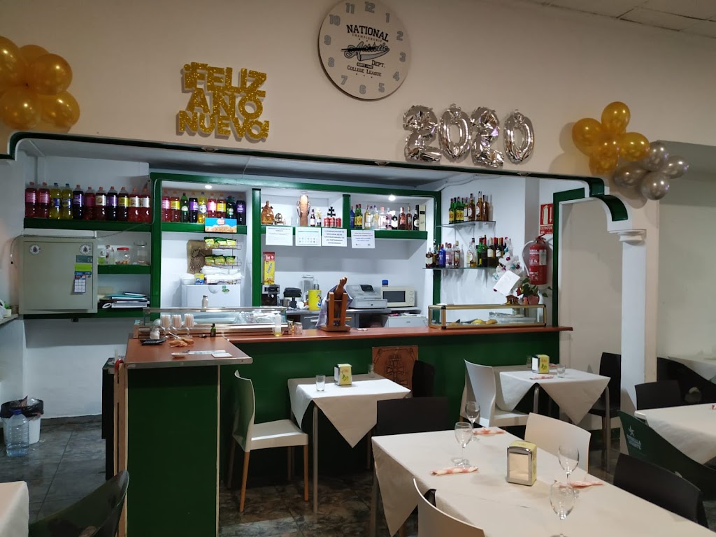 Bar-Cafeteria El Carreton — Ambiente