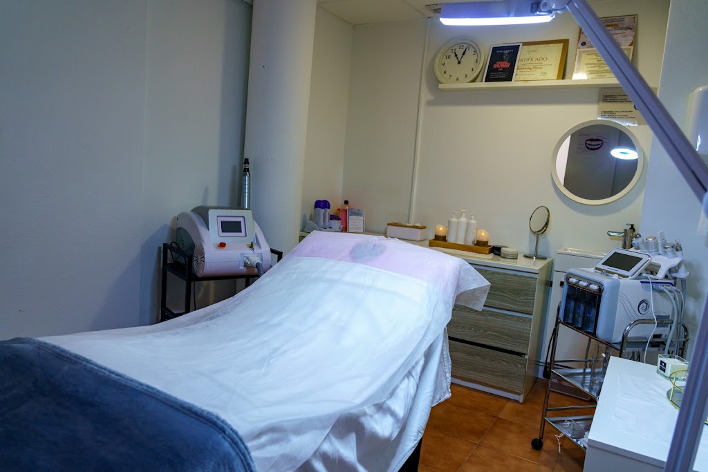 Unas Lucy — Interior