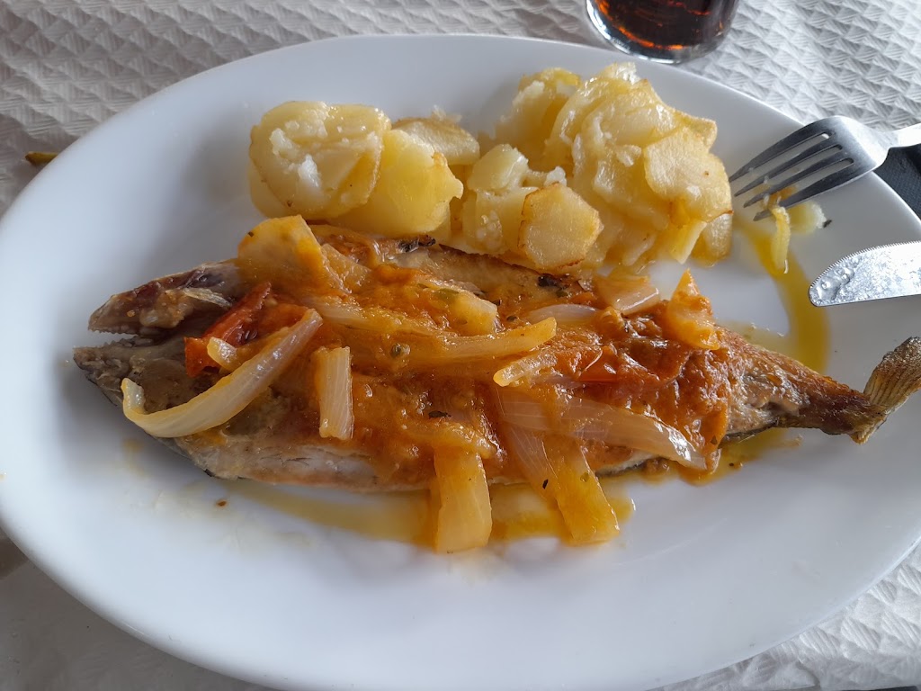 Nuevo Bar Esquina del Forry — Comida y bebida