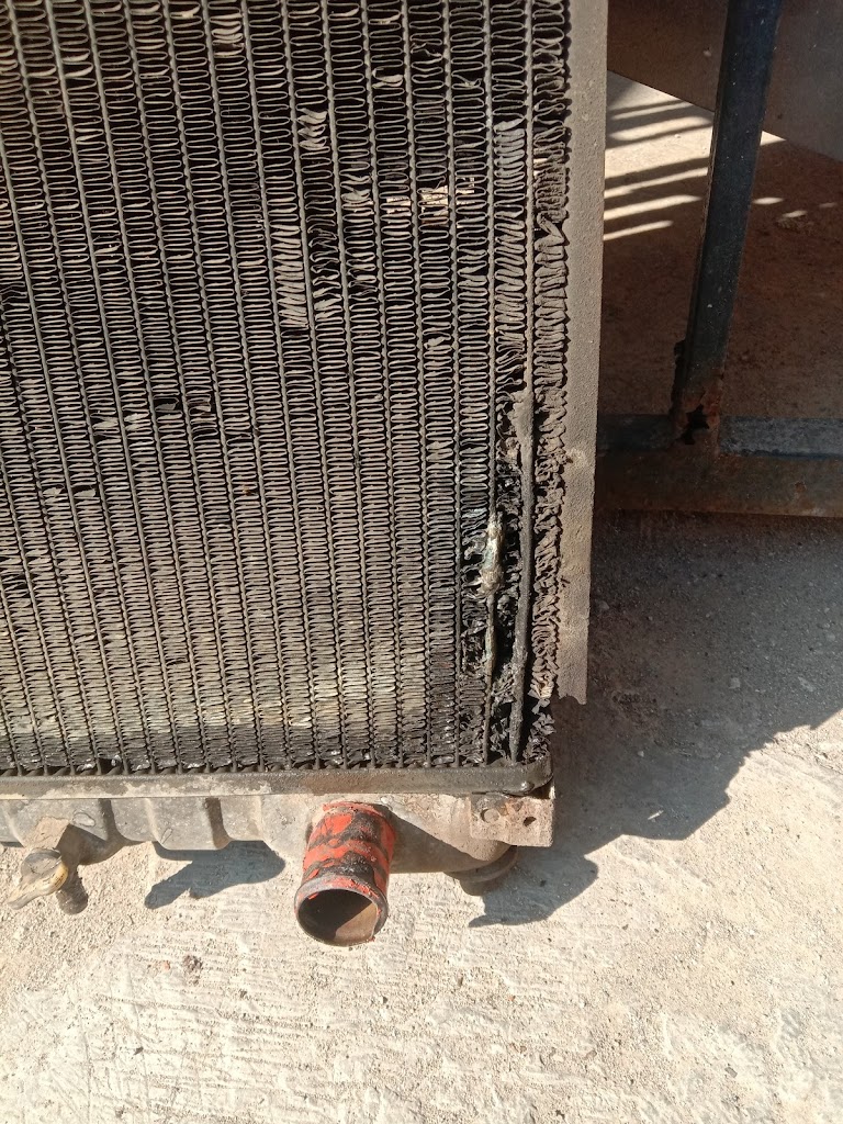 Rizky Ayu Radiator Service