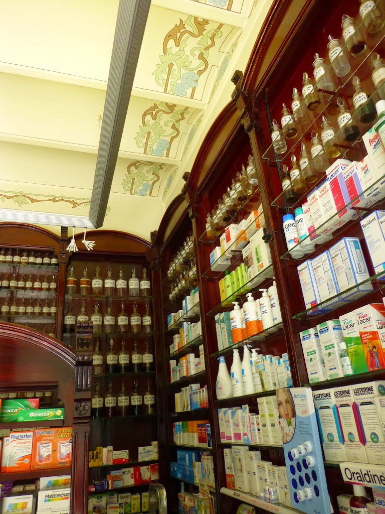 Farmacia Llic. Jordi Joan Llop — Del propietario