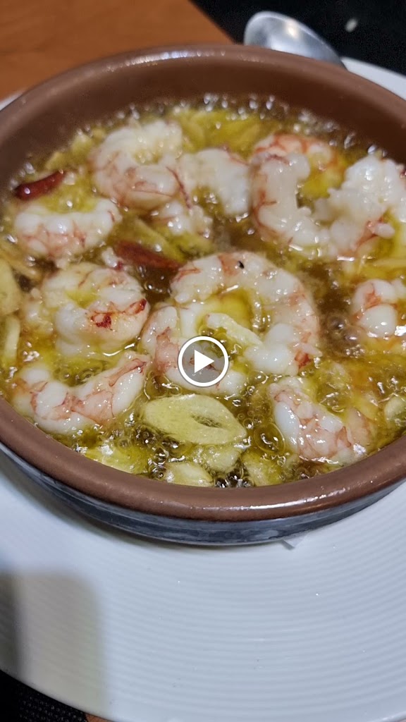Restaurante El Rovell de l'Ou — Videos