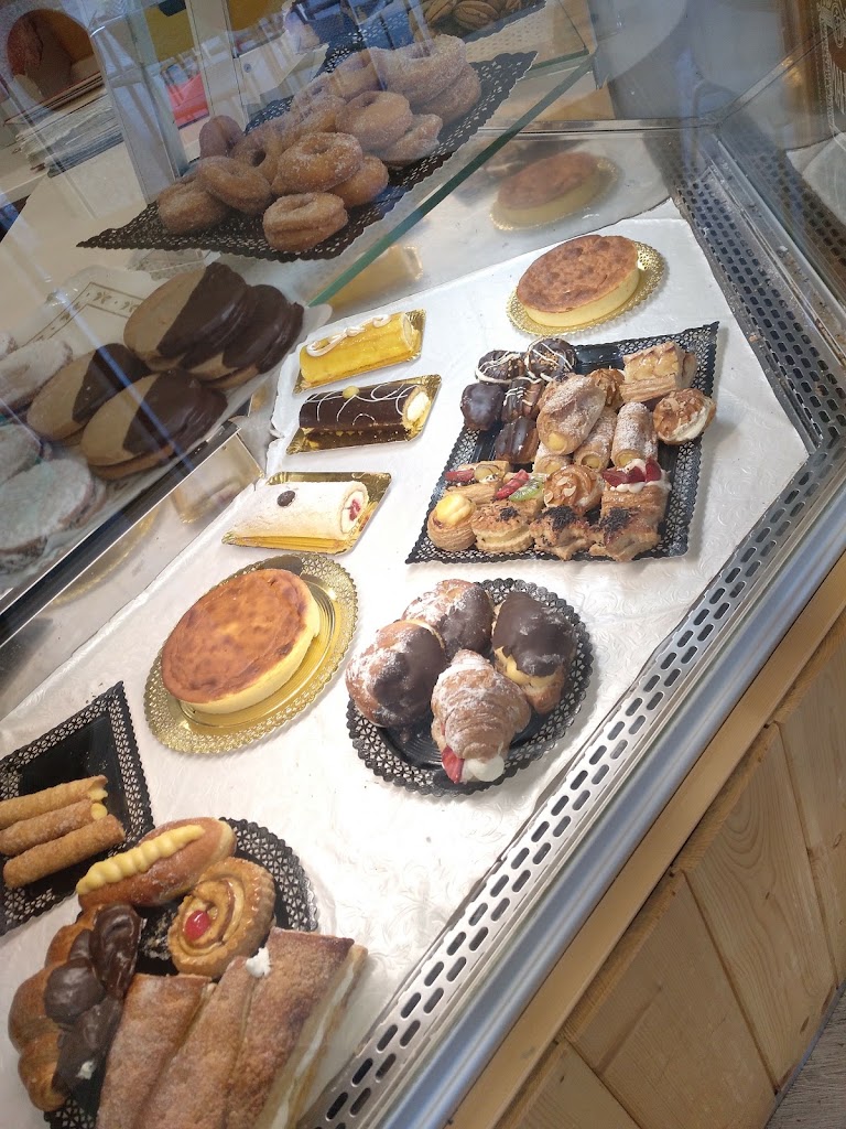 Panaderia Acuna — Horneado