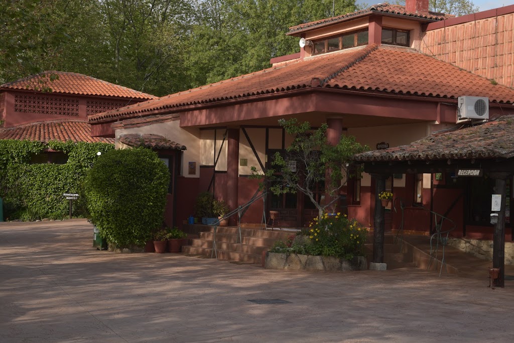 Camping El Pinajarro - Hervas