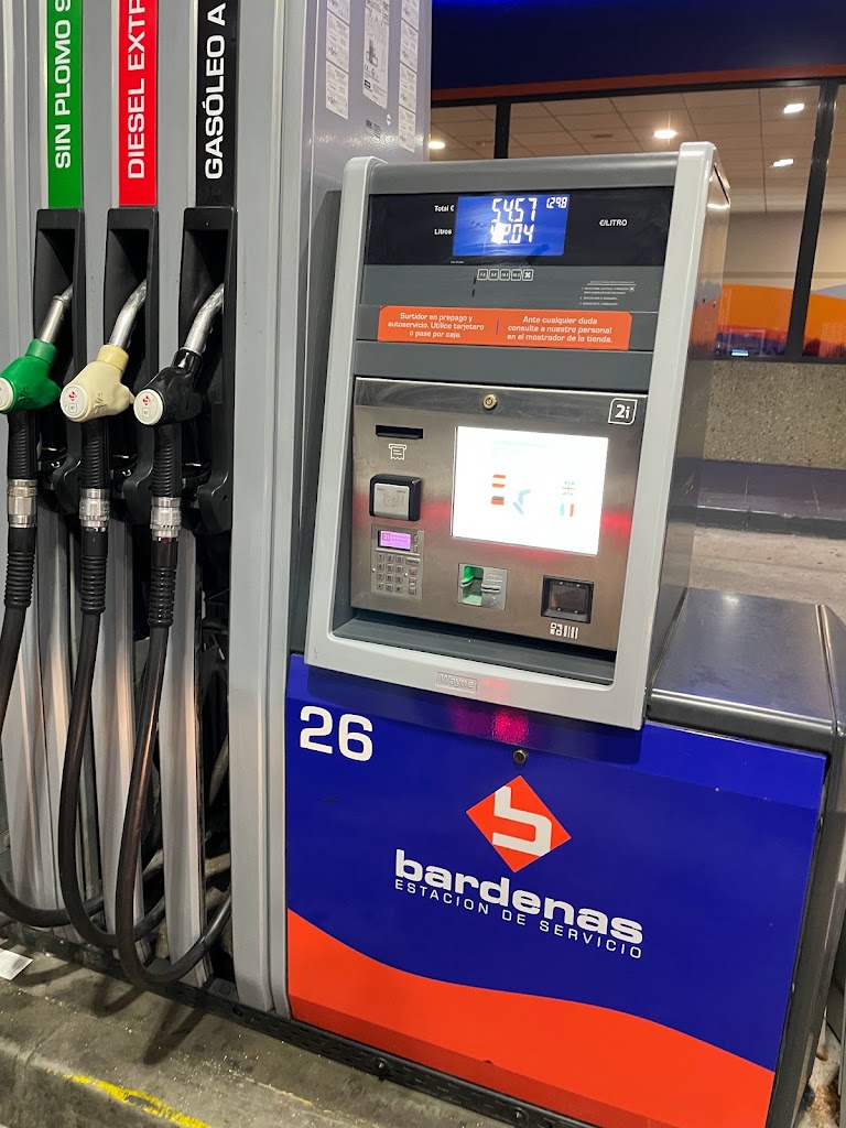 Estacion de Servicio Bardenas — Estacion de servicio