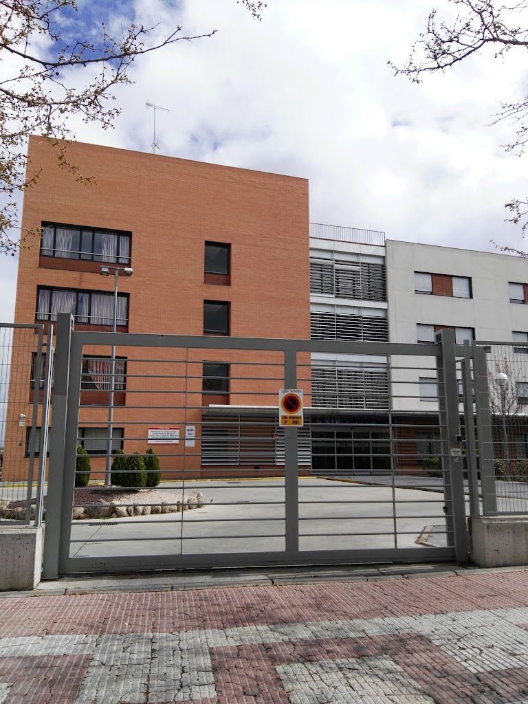 DomusVi | Ciudad de Mostoles — Exterior
