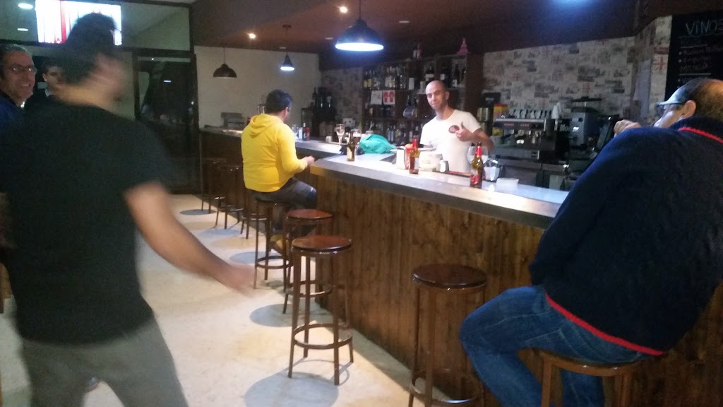 "La Yaya" Cafe - Tapas - Bar — Ambiente