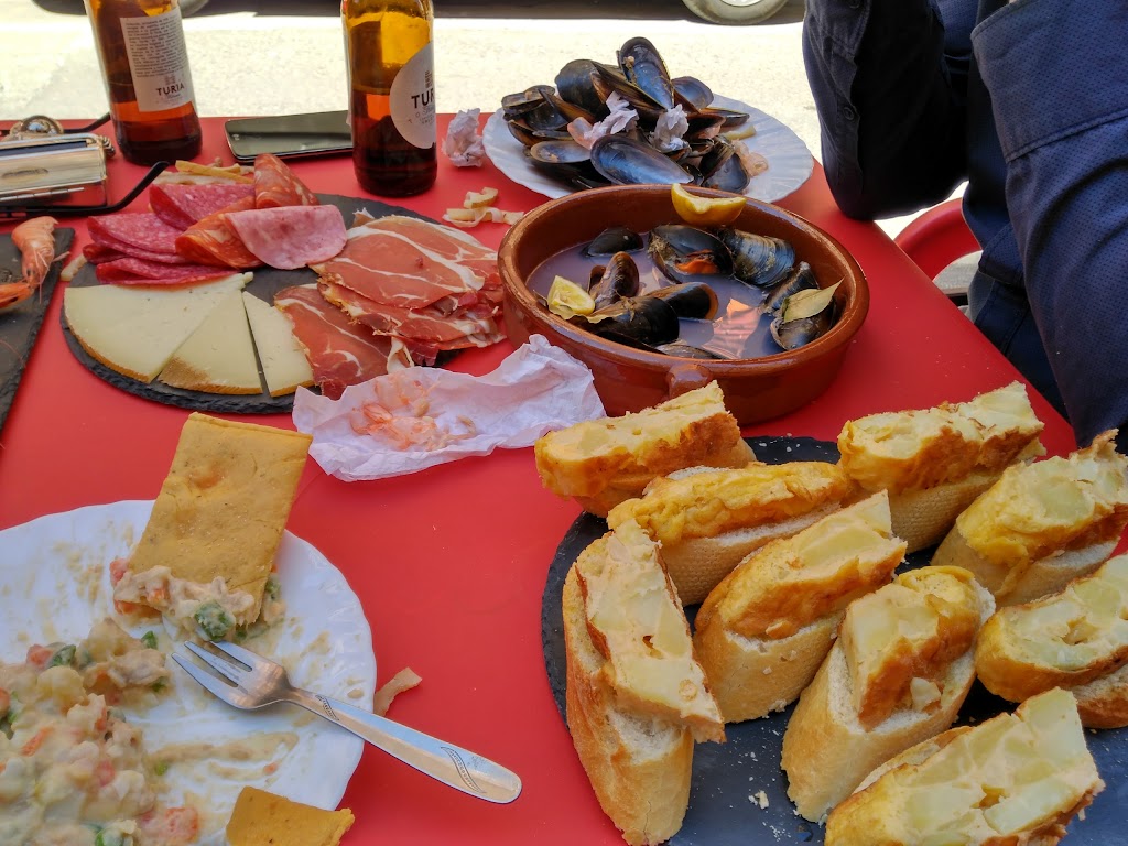 Bar Teo — Comida y bebida