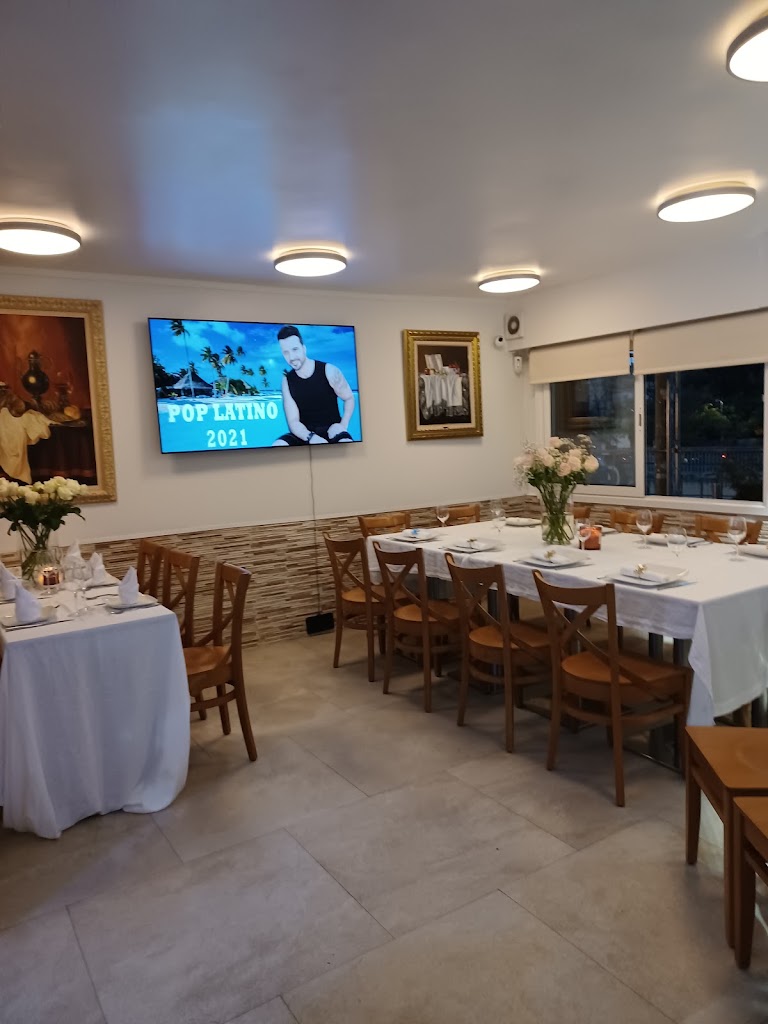 Granja Cafeteria Bristol — Ambiente
