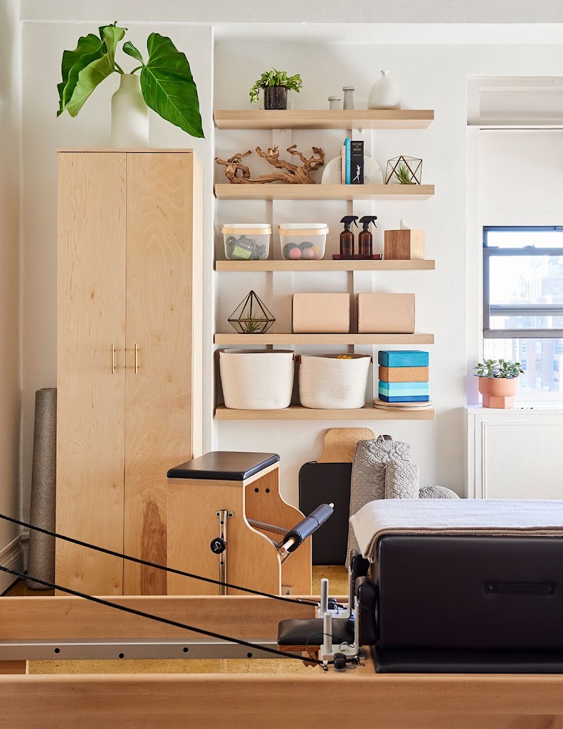  Lindzay Kile Pilates