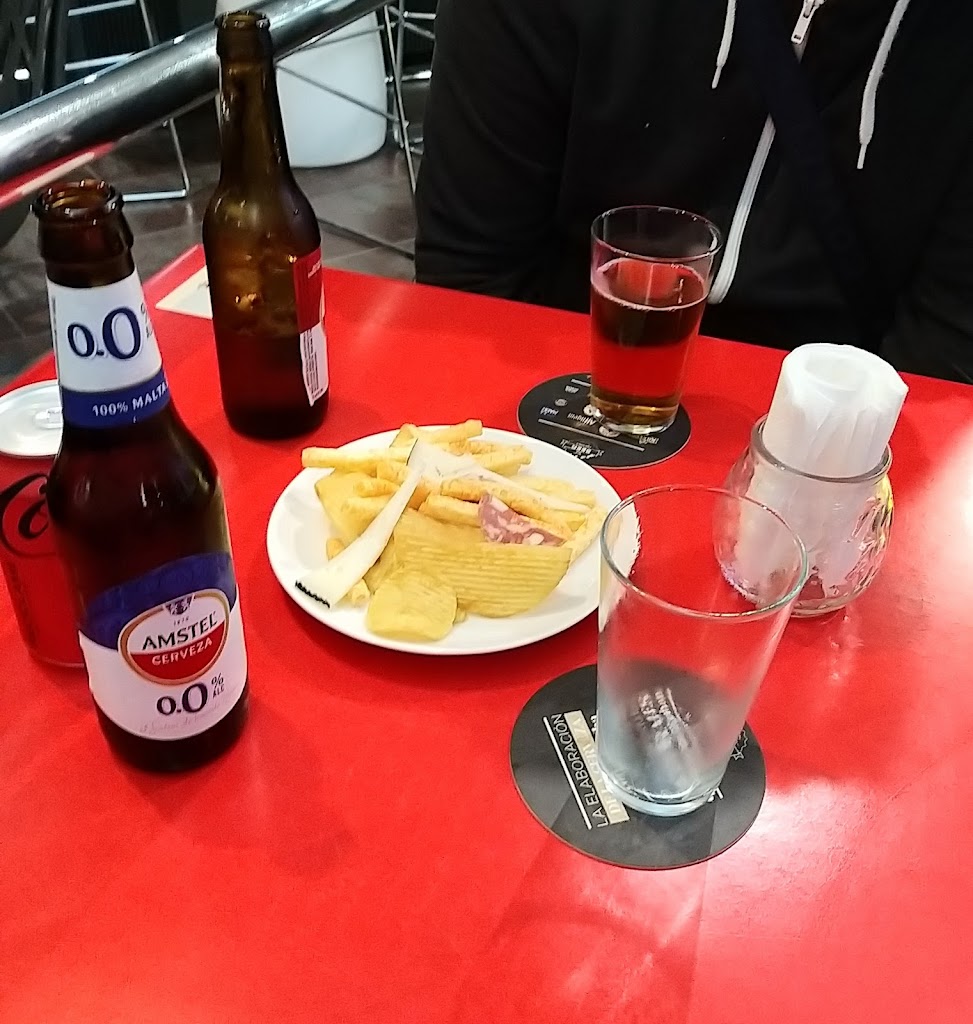 Bar Cafeteria AVENIDA.