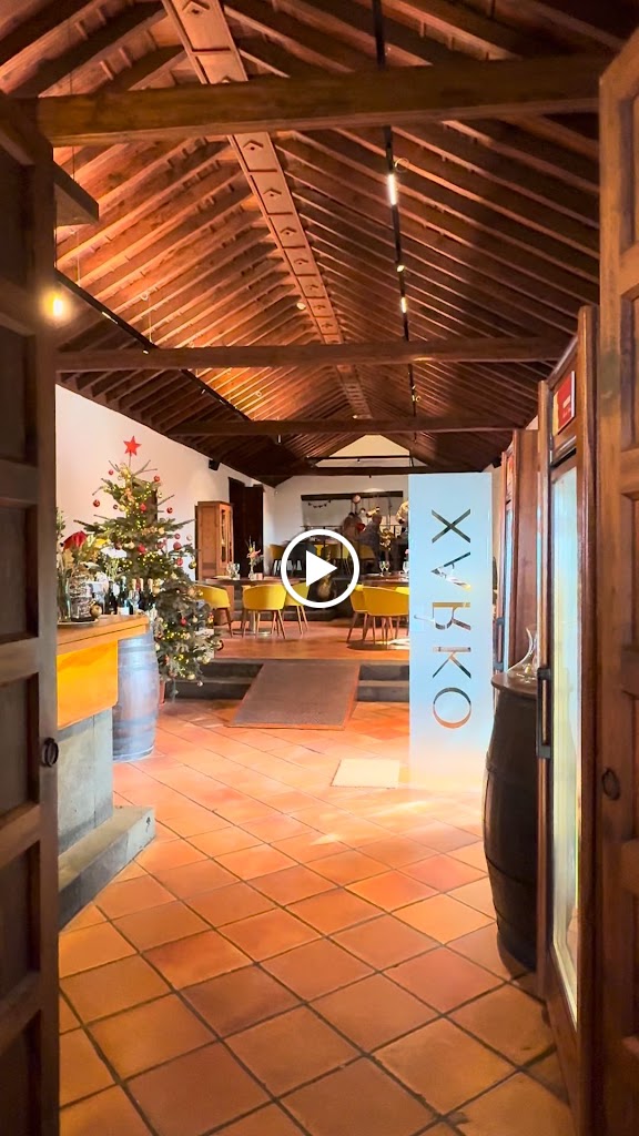 Restaurante Xarko Casa del Vino — Videos