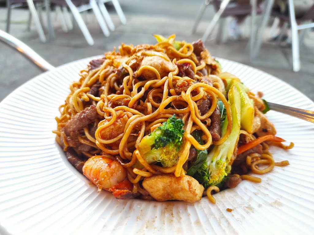 Passion Noodles — Yakisoba