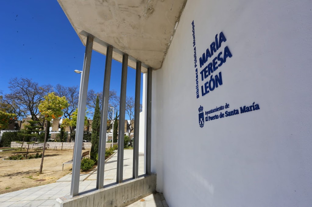 Biblioteca Publica Municipal "Maria Teresa Leon"