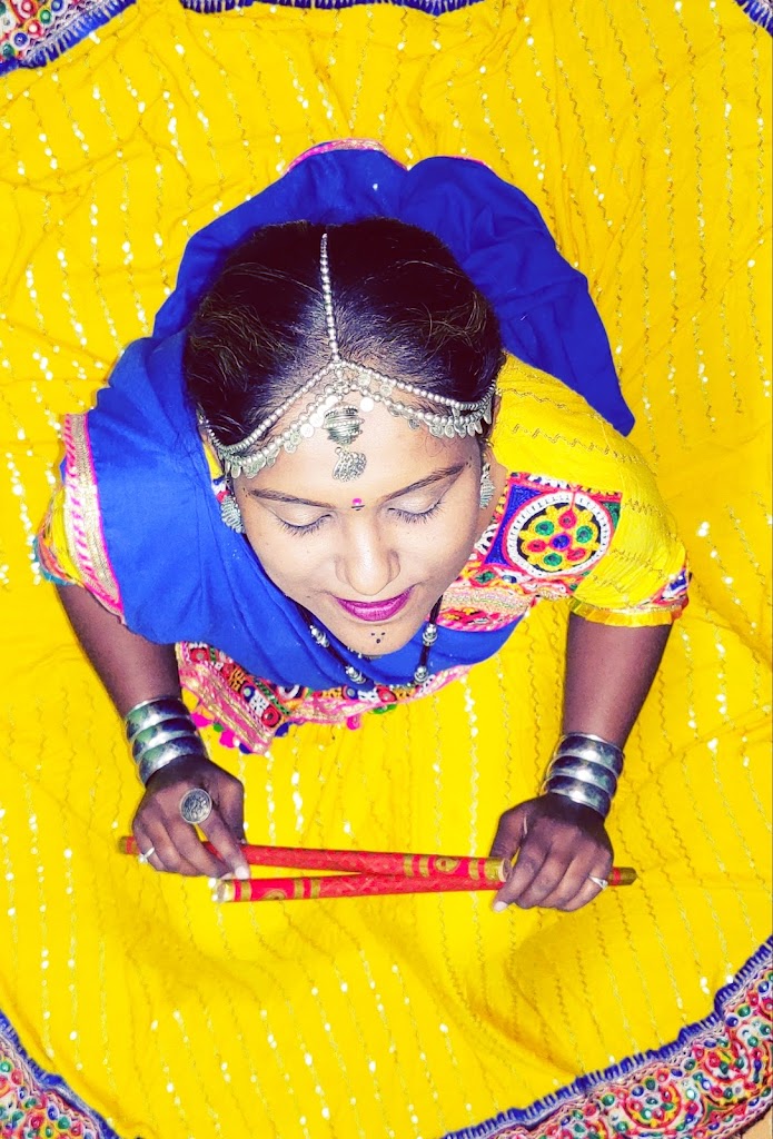 Royal Beauty Parlour N Makeup Studio