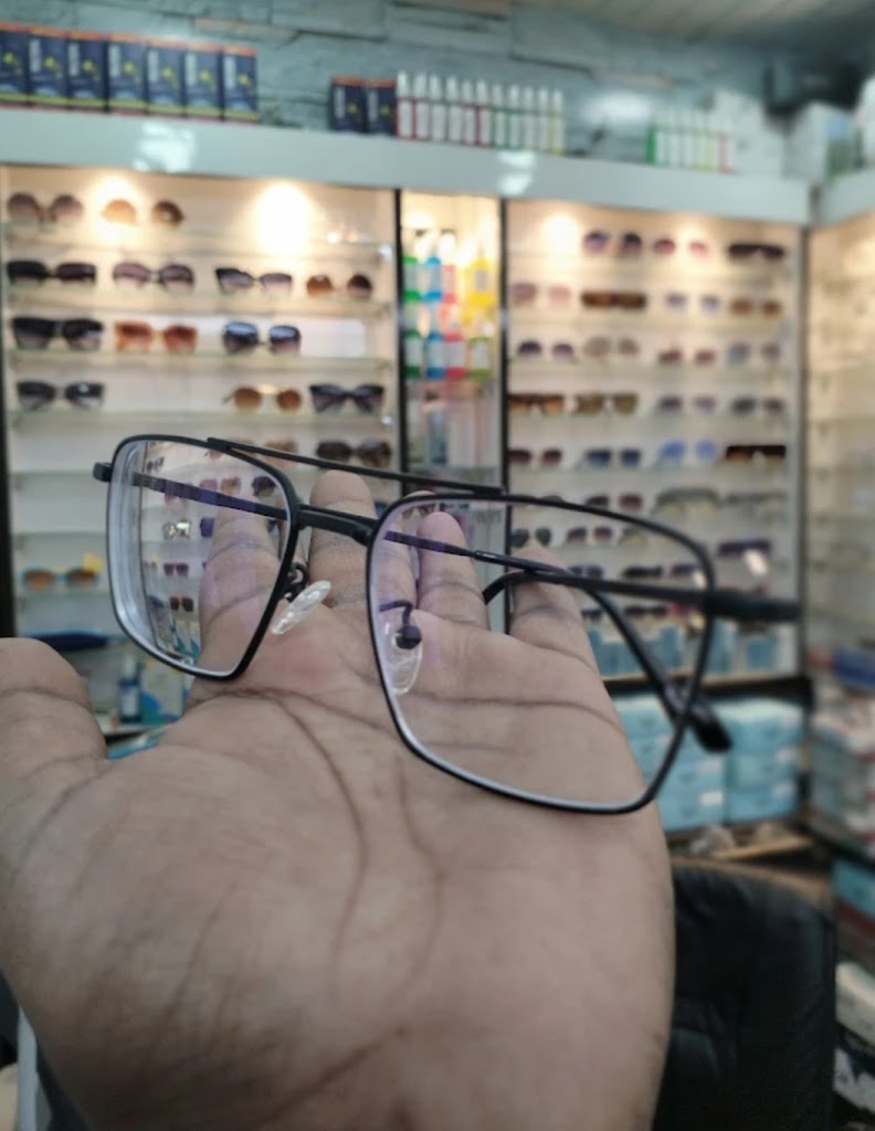 Smart Opticals Best Quality Frames And Lenses Eye Sight Testing