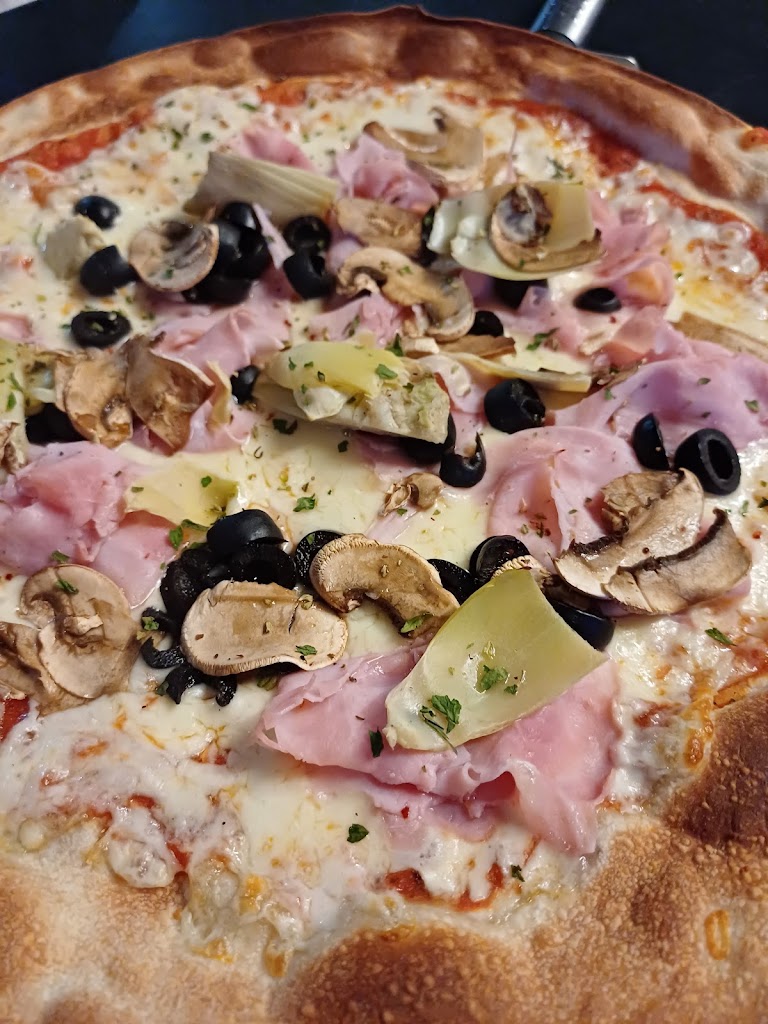 La Taperia de Gava — Pizza