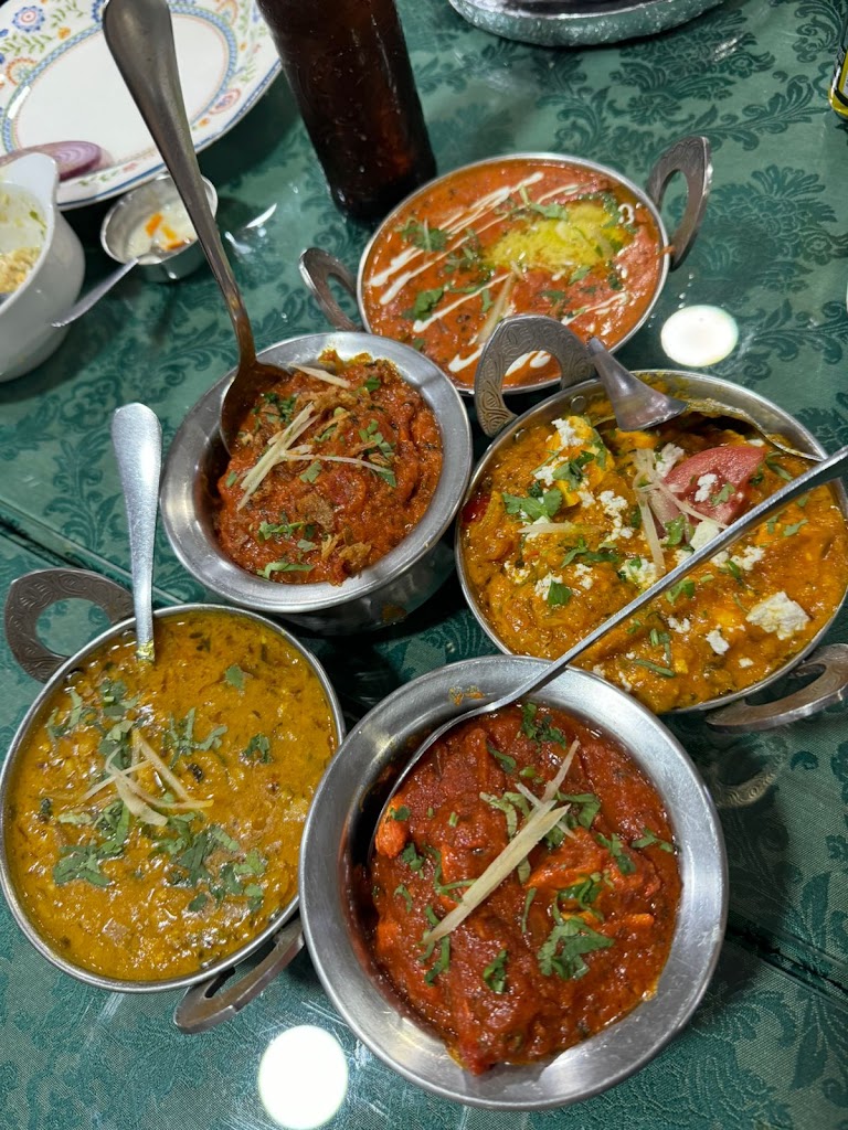 Taj Mahal San Fernando — Curry