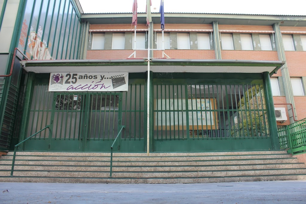 IES Luis Garcia Berlanga