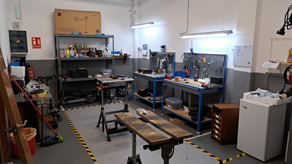 Repair Mobility Alboraya - Tienda y taller para reparar patinete electrico Alboraya — Interior