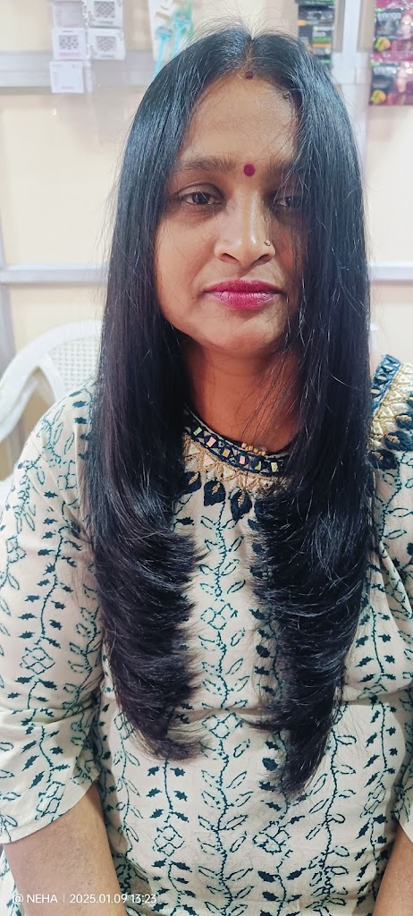 Glam Up Beauty Parlour