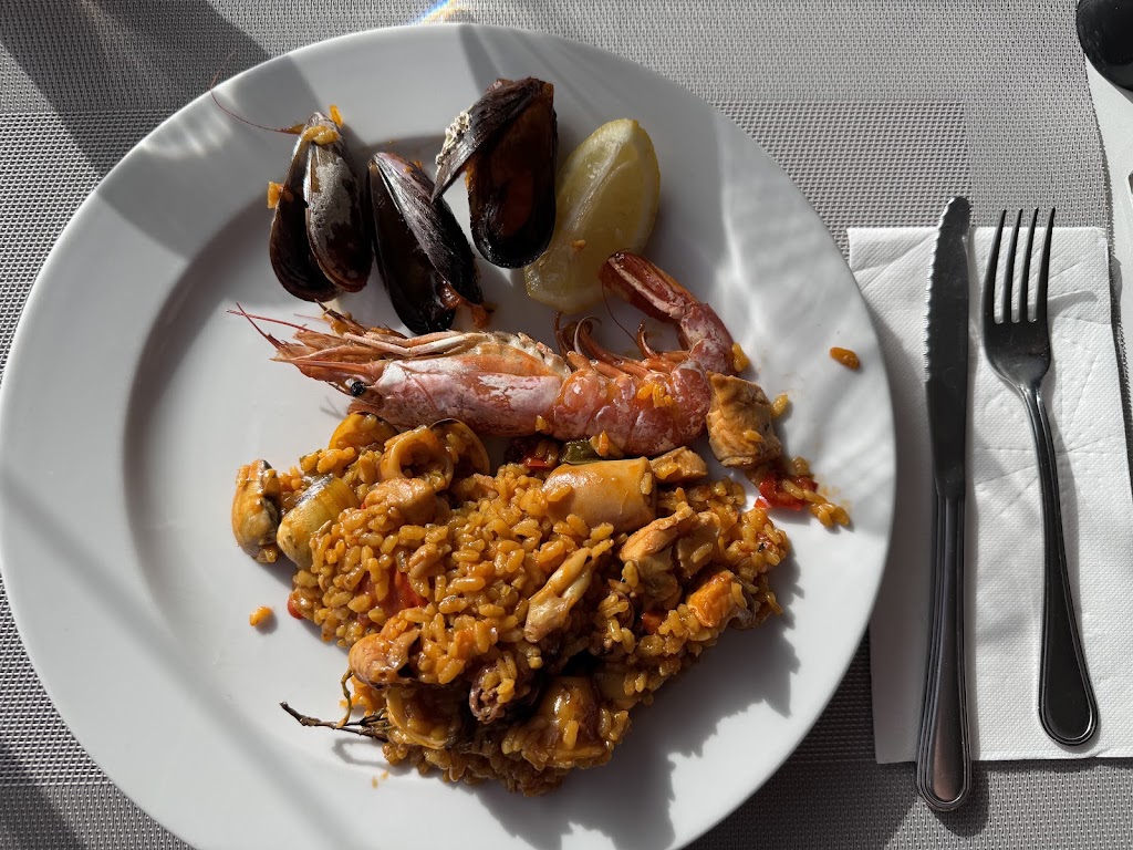 Fanabe Sol — Comida y bebida