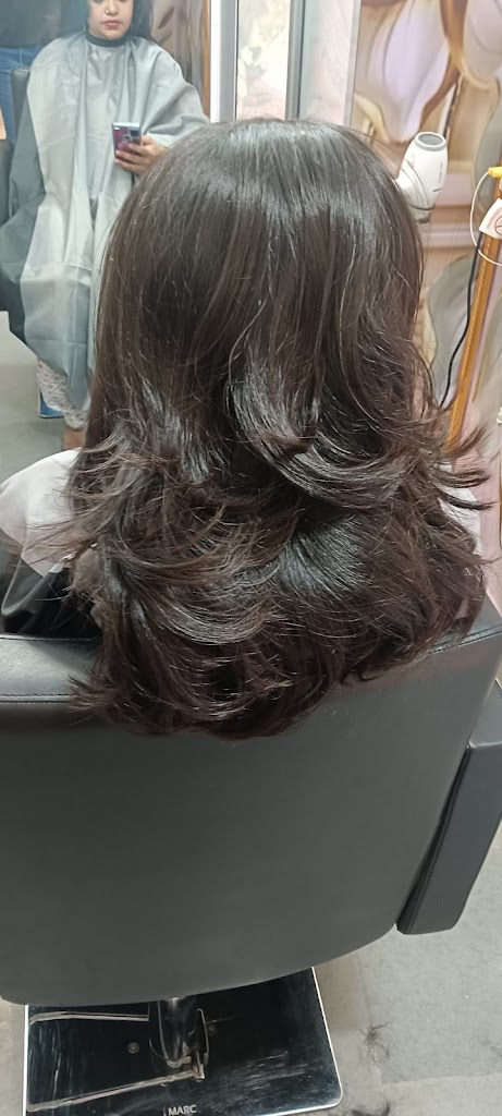 Chanchal Beauty Makeover And Nail Extensions