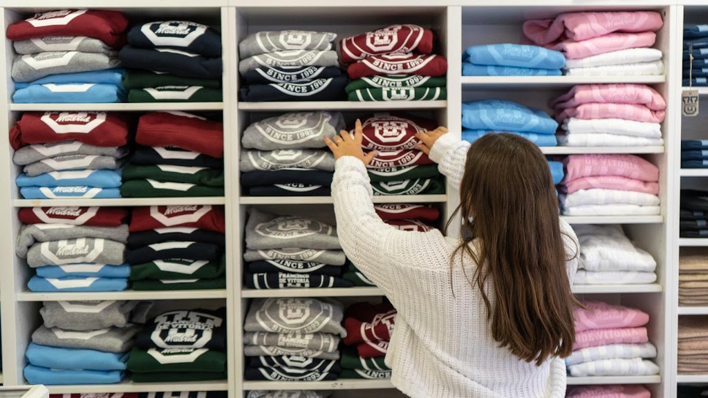 Tienda Universidad Francisco de Vitoria / Libreria
