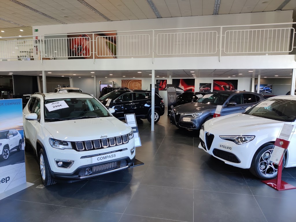 Concesionario Autos Auringis Jaen — Concesionario de automoviles