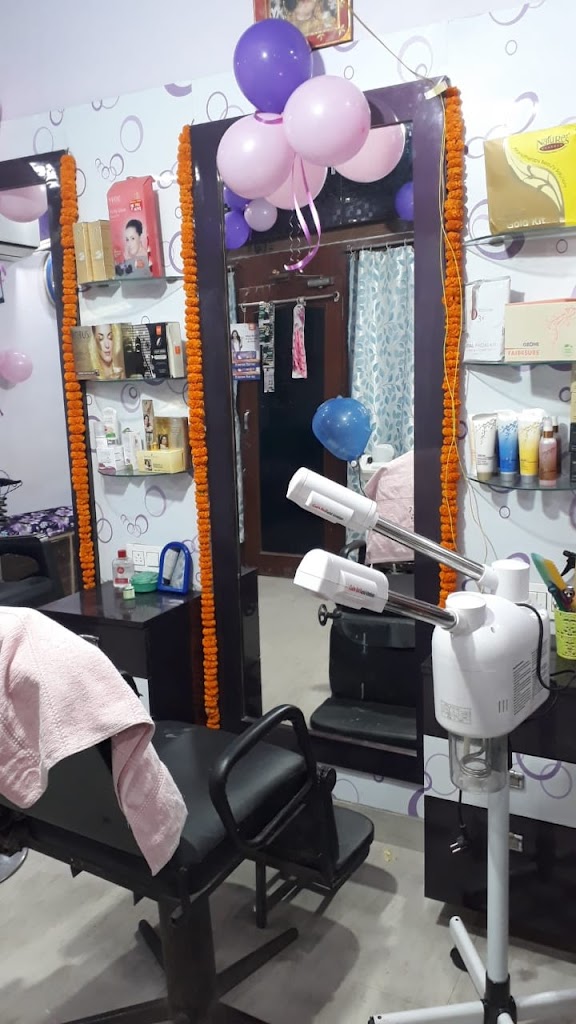 Aroma Beauty Parlour