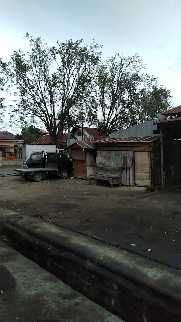 Bengkel mobil Sumber Rezeki (Mas mat)