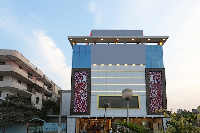 Oyo Century Grand