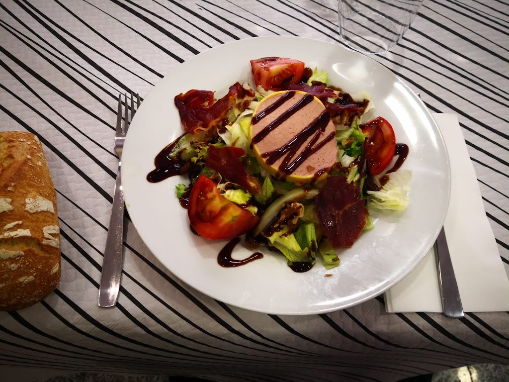 Restaurante Asador Alcala 2 — Comida y bebida