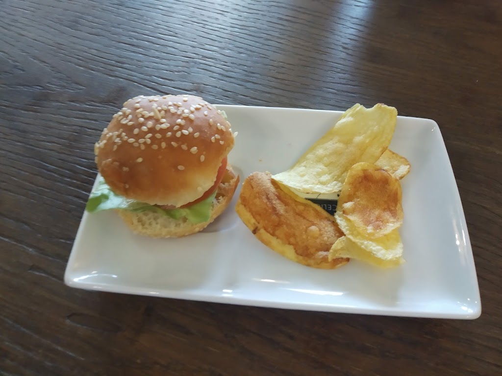 Taperia O'porron — Comida y bebida
