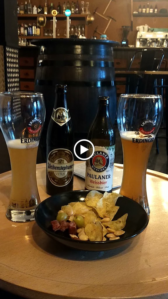 Cerveceria La Mina — Videos