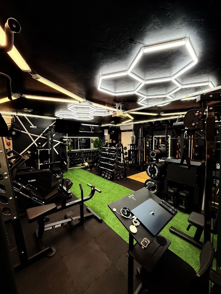  Chuy Personal Training