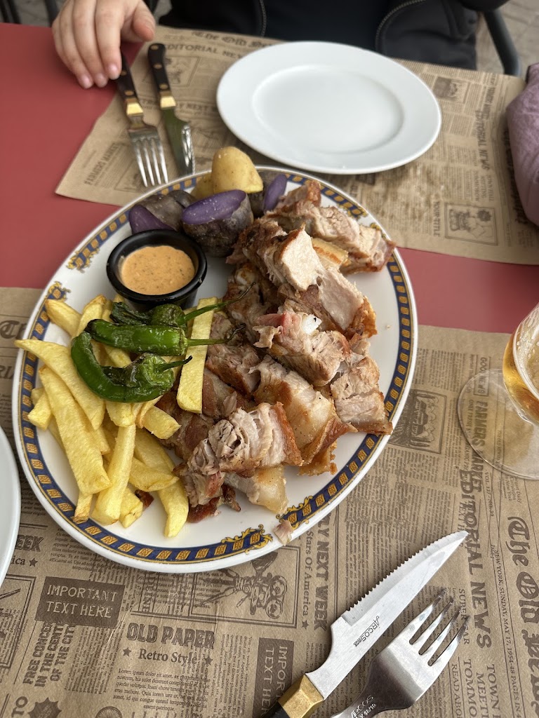 Restaurante Solanito — Comida y bebida