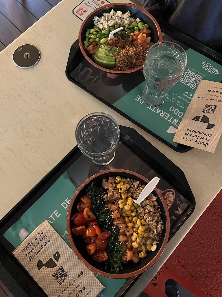 Urban Poke Bar - Diversia — Mas recientes
