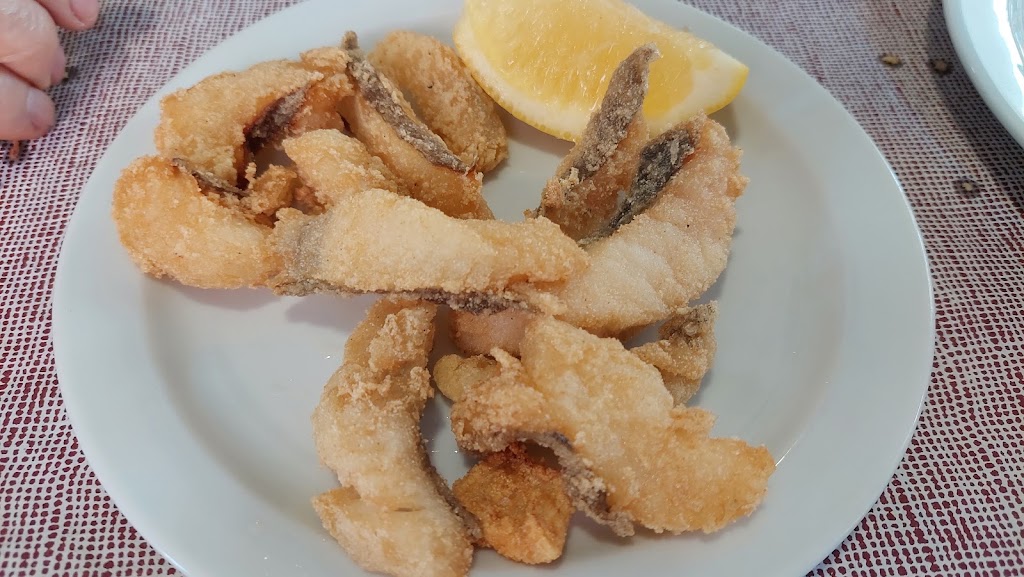 Restaurante Mikel "TOXA" — Comida y bebida