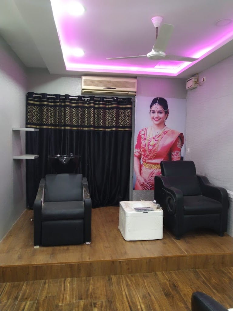 Janu Beauty Care Training Centre