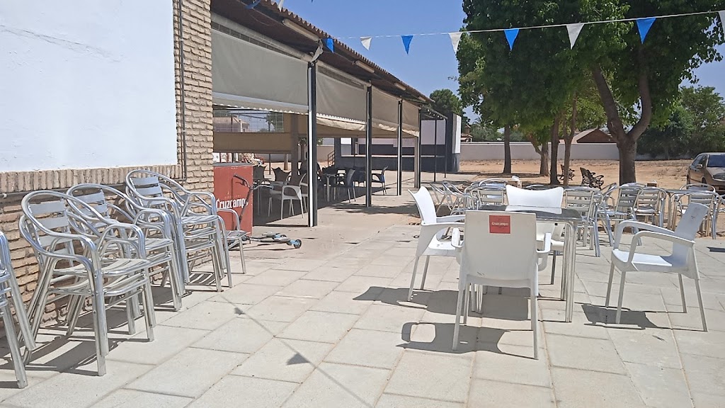 Restaurante Santa Genoveva, Club