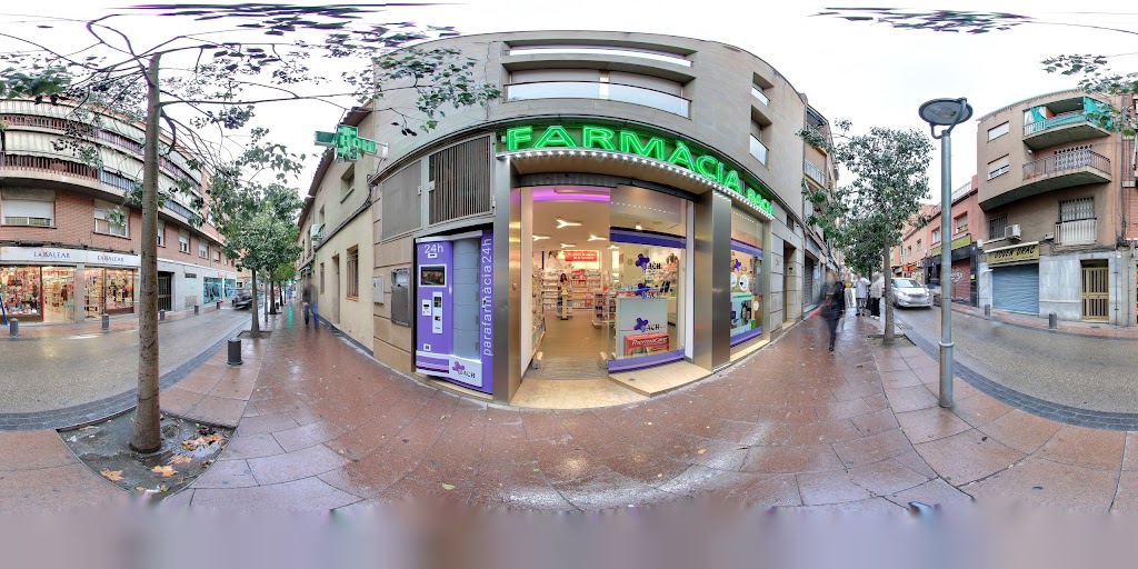 Farmacia Bach Santa Coloma