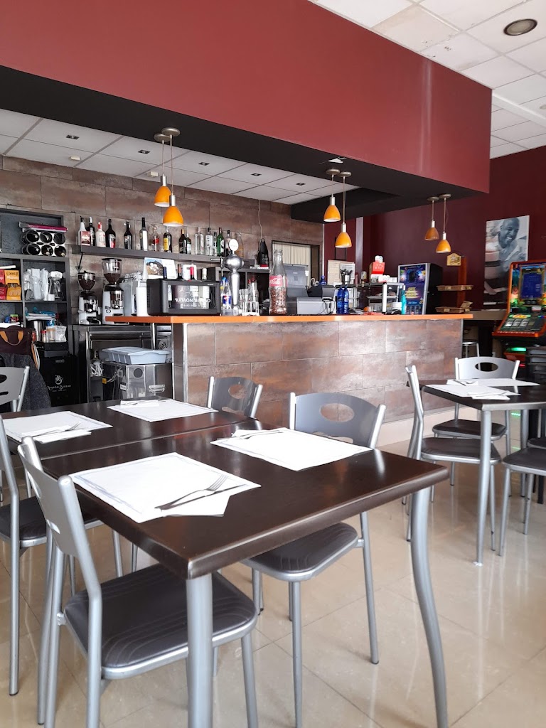 Bar Santa Pola — Ambiente