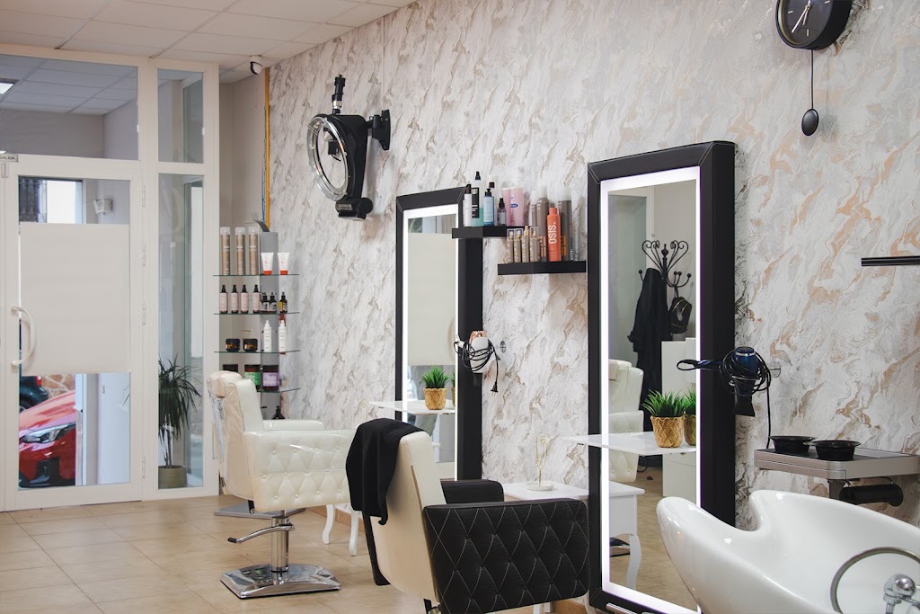 Peluqueria Ruben Gonzalez — Interior