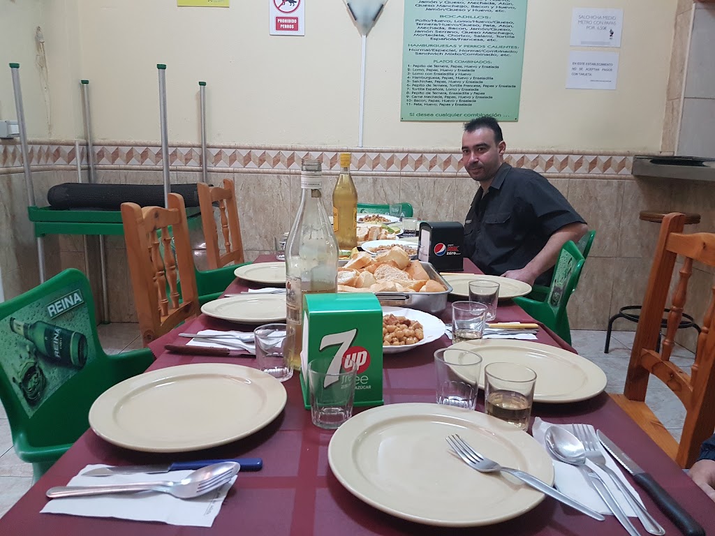 Bar Garajonay — Ambiente