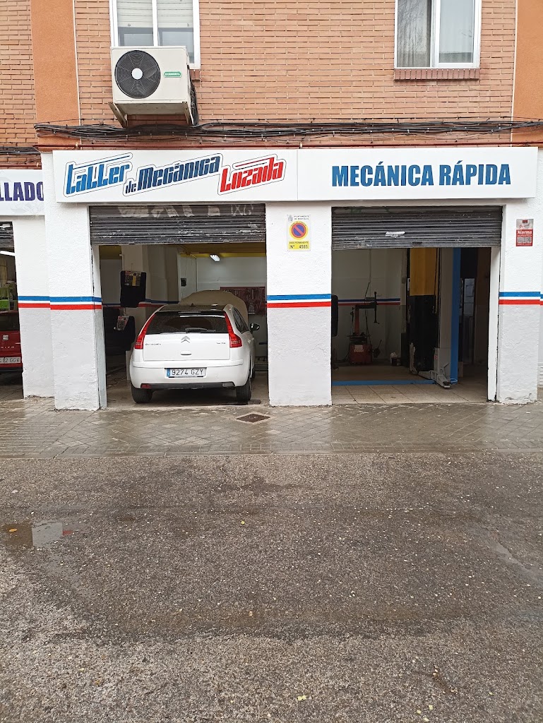 Talleres Lozada — Exterior