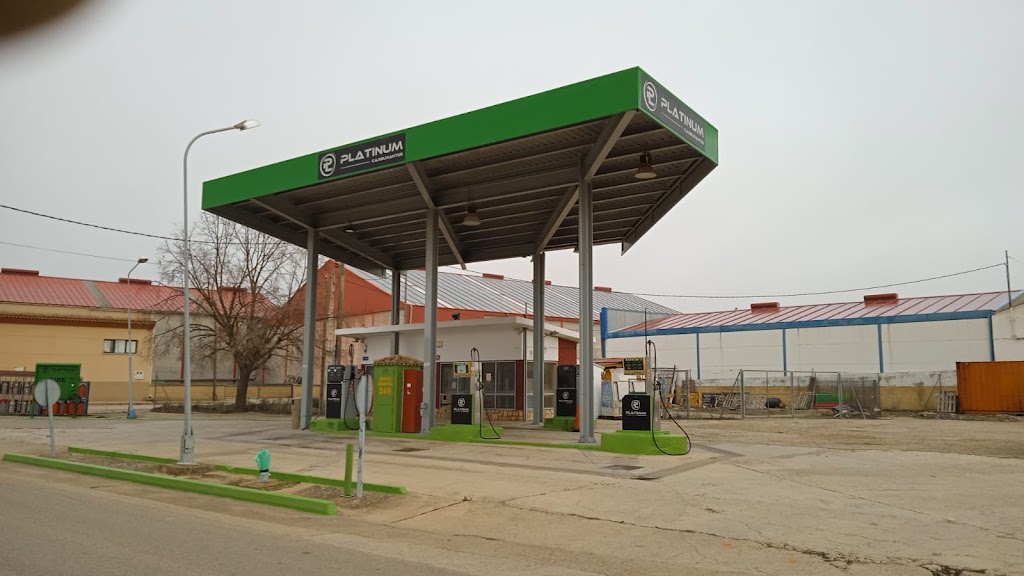 Gasolinera Platinum Carburantes — Estacion de servicio